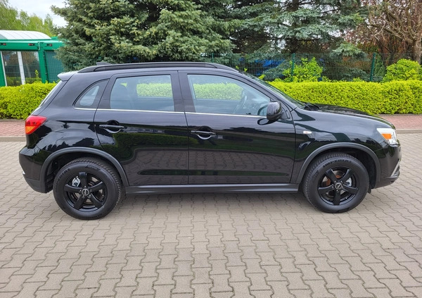 Mitsubishi ASX cena 66700 przebieg: 102000, rok produkcji 2018 z Żyrardów małe 232